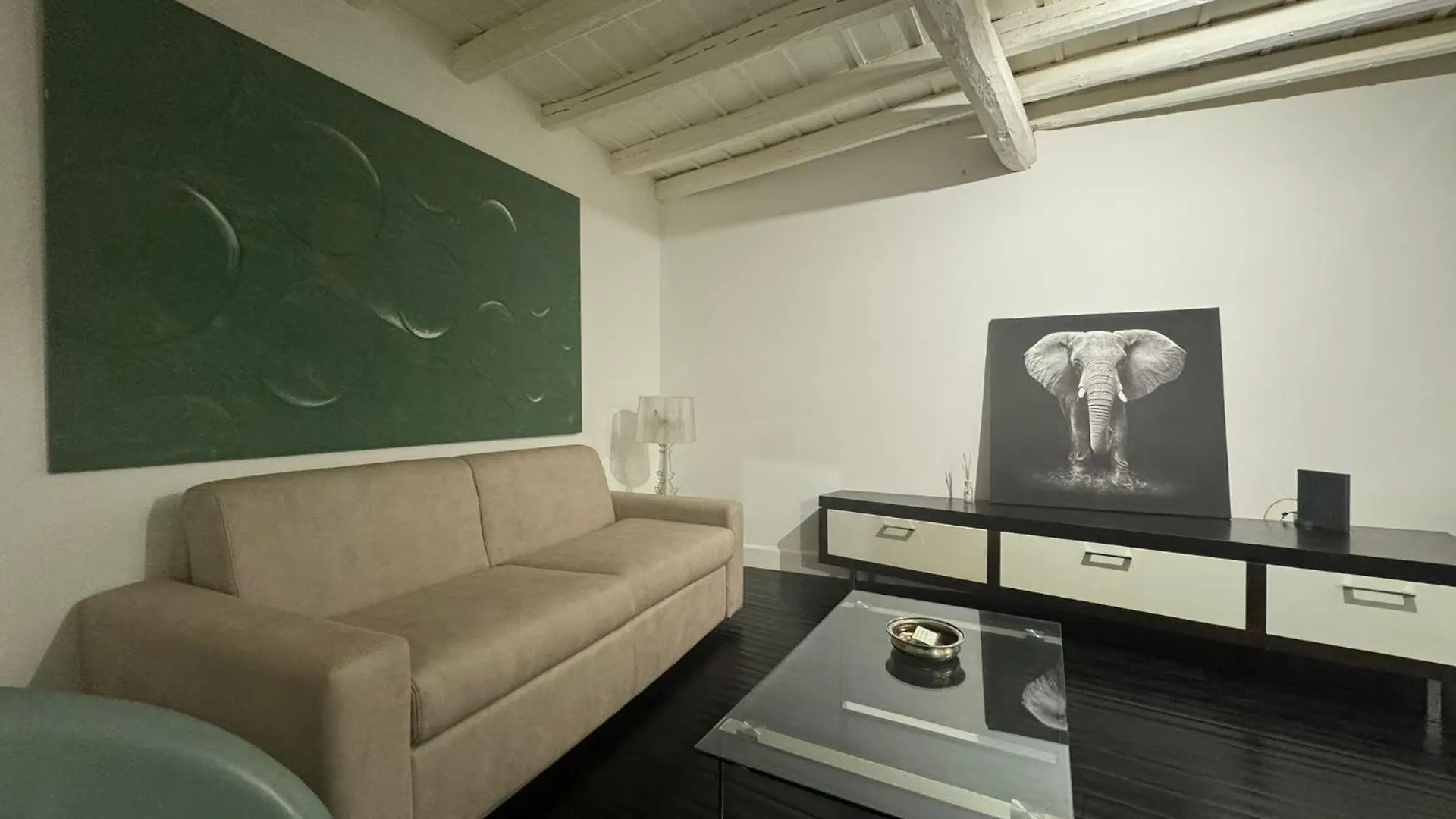 In Ancient Rome Apartment